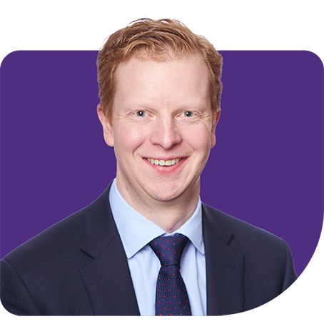 fieldhouse_george_holding_shape