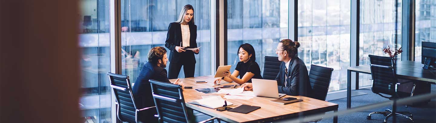 picture of people working in office