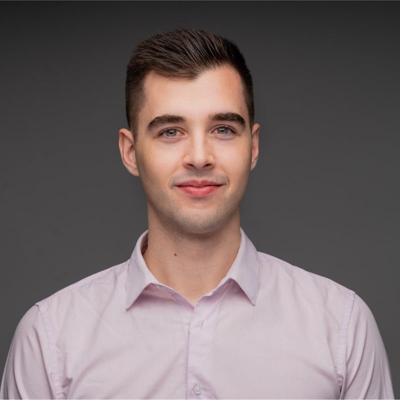 Sean Burgess headshot