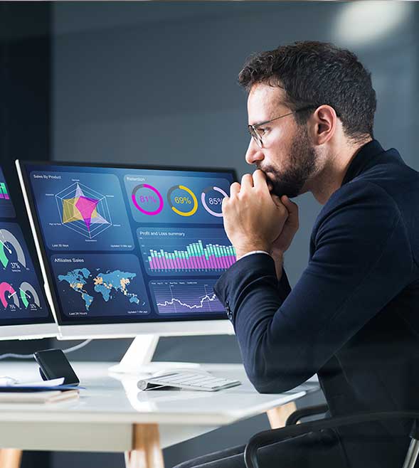 Data Analyst Using Data Analytics KPI Dashboard