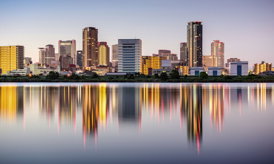 Is the mid-market ready to open its borders?